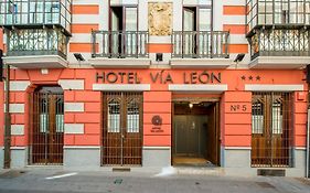 Alda Via Leon